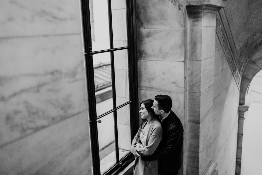 Rainy Day New York City Engagement – Emma Mullins Photography