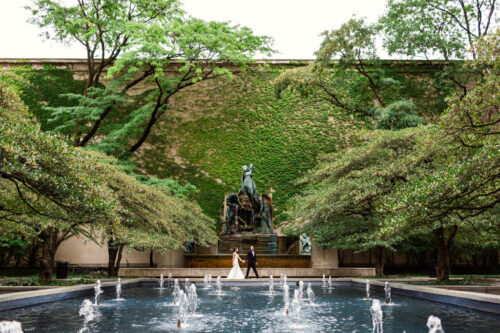 Art Institute of Chicago wedding photo of bride and groom in South Gardens