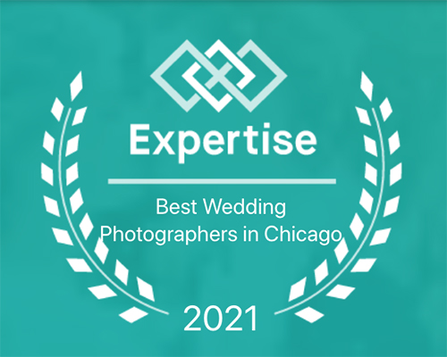 Emma Mullins Photography named one of the Best Wedding Photographers in Chicago by Expertise.com in 2021