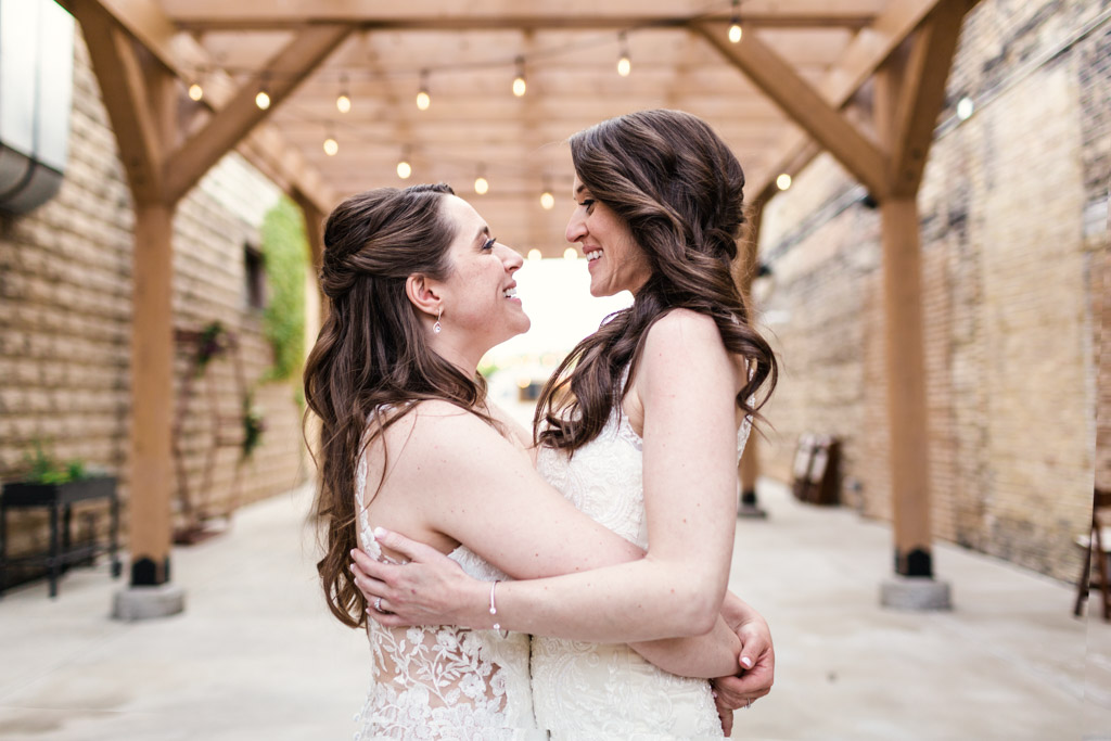 Mercantile Hall Wedding | Emma Mullins Photography