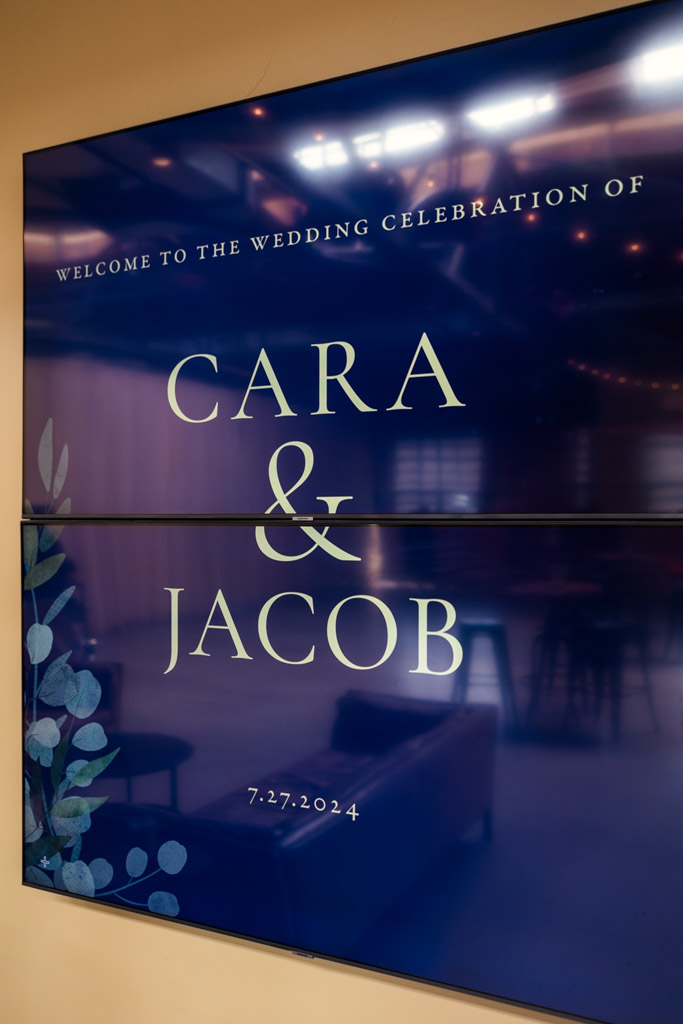 Welcome sign for Ovation Chicago wedding celebration