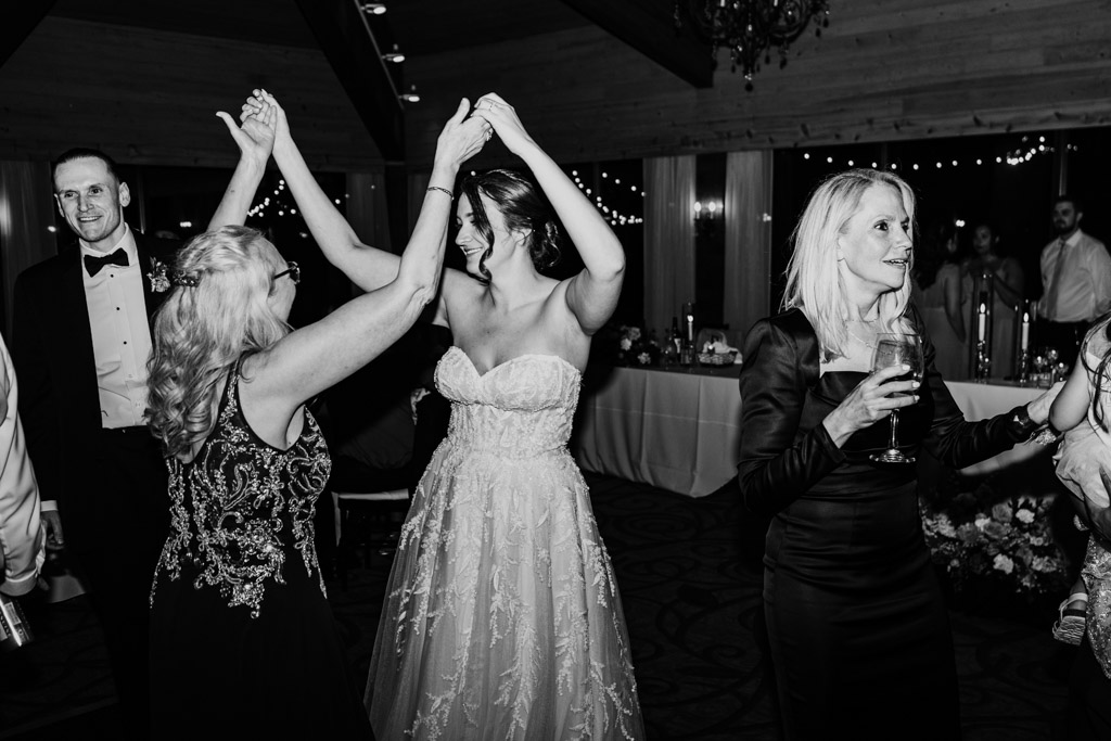 Bride dances with her mother during Kemper Lakes Golf Club wedding reception